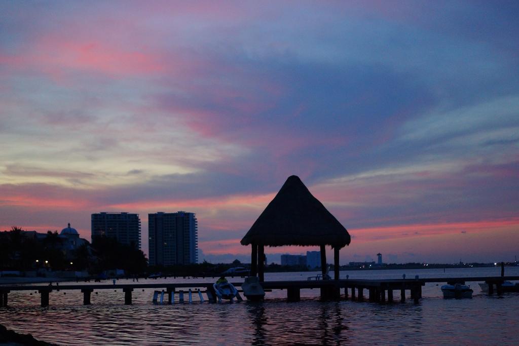 Hotel Imperial Las Perlas Cancún Esterno foto